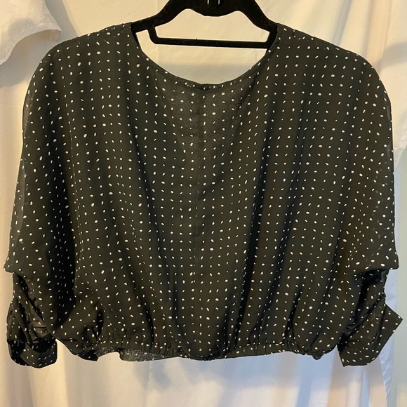 Lucca Chiffon Crop Top - medium - Picture 2 of 9